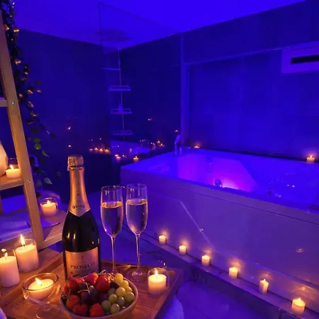 Gioeni Jacuzzi Apartamento Catânia