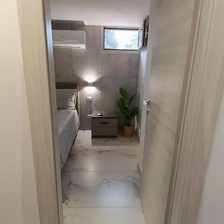 Lägenhet Gioeni Jacuzzi